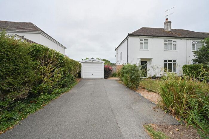 3 Bedroom Semi-Detached House To Rent In Wyke Lane North, Felpham, Bognor Regis, PO22