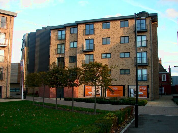 1 Bedroom Flat To Rent In Dilleys Court, The Walks, PE29
