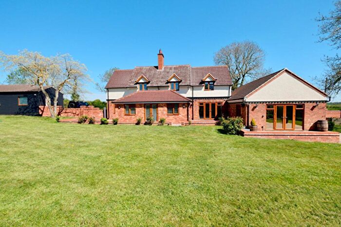 5 Bedroom Detached House For Sale In Riseley Road, Sharnbrook, MK44