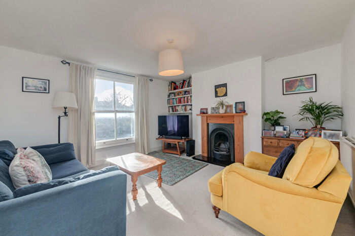 2 Bedroom Flat To Rent In Upper Brockley Road, SE4