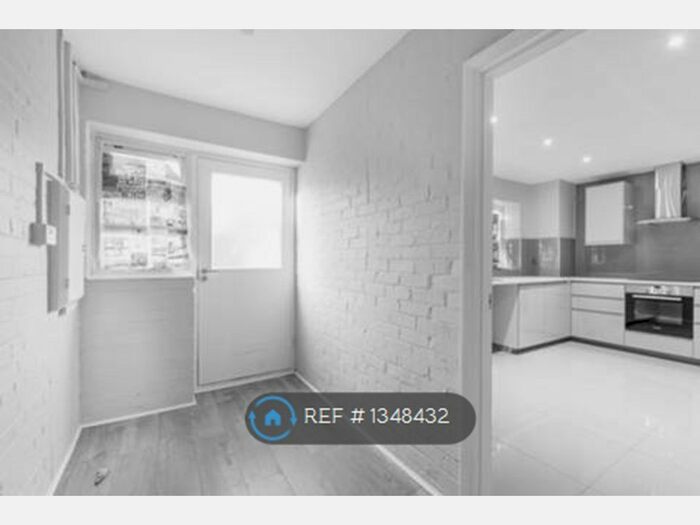 3 Bedroom Maisonette To Rent In Balaam Street, London, E13