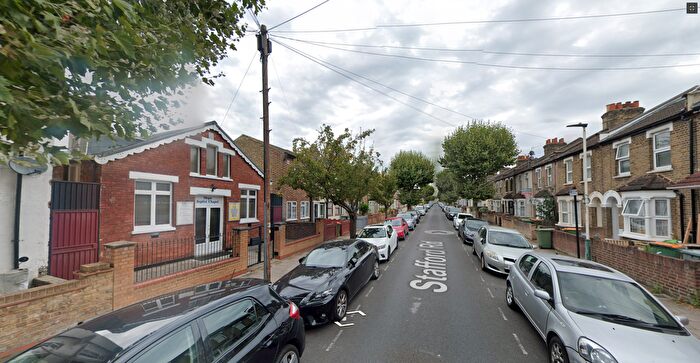 1 Bedroom Flat To Rent In Stafford Road, London, E7