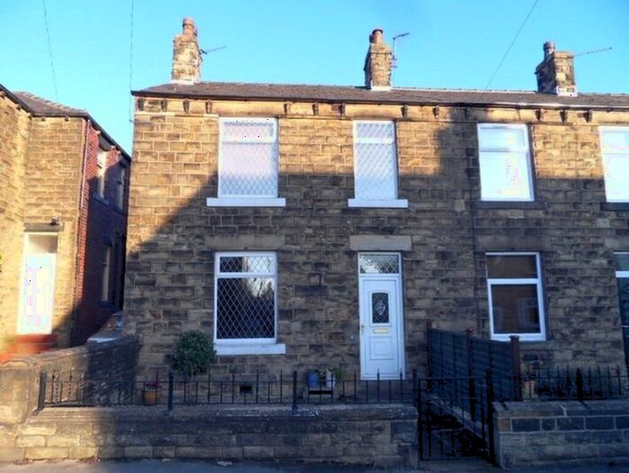 3 Bedroom Terraced House To Rent In Bennett Lane, Dewsbury, WF12