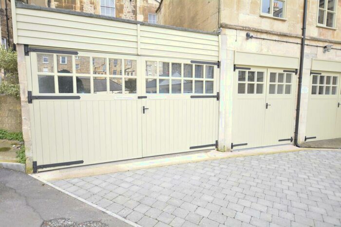 Garage / Parking To Rent In Darlington Mews, Bath, BA2