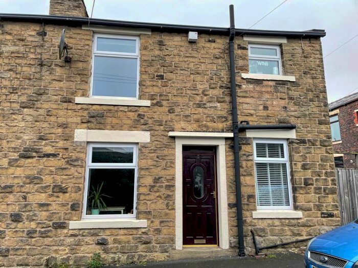 1 Bedroom Terraced House To Rent In Wellington Street, Milnrow, Rochdale, OL16