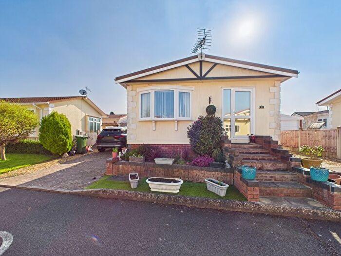 2 Bedroom Mobile/park Home For Sale In The Moorings, Long Lane, Nr. Telford, TF6