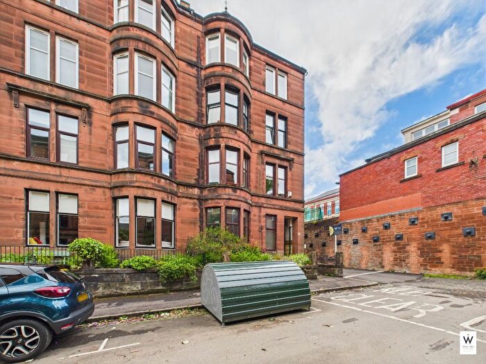 2 Bedroom Flat To Rent In Dryburgh Gardens, North Kelvinside, Glasgow, G20