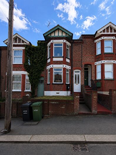 4 Bedroom Property For Sale In , Russell Rise, Luton, LU1