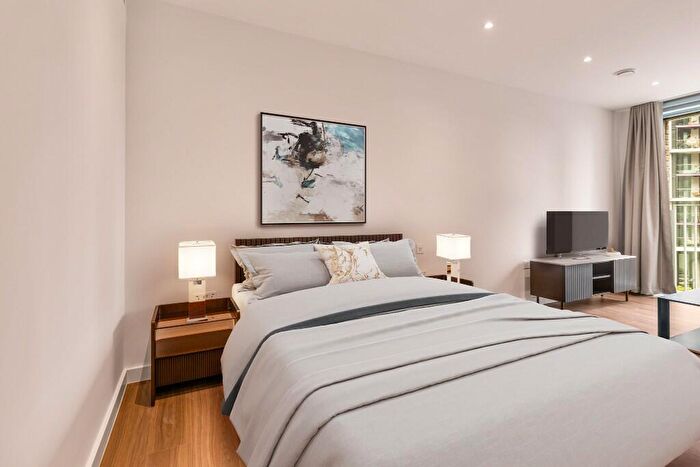 Studio To Rent In Nine Elms Lane, London, SW11