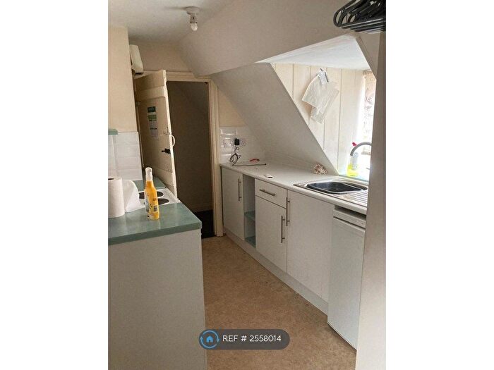 Studio To Rent In Brown Street, Salisbury, SP1