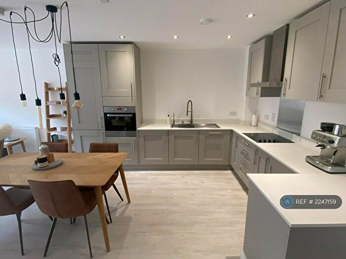 2 Bedroom Flat To Rent In East Station Road, Peterborough, PE2