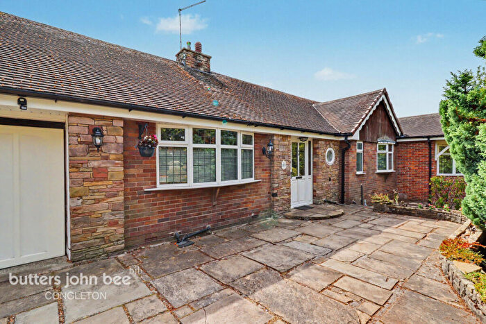 4 Bedroom Detached Bungalow For Sale In Holmes Chapel Road, Congleton, CW12
