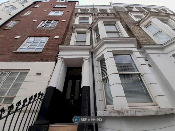 Studio To Rent In Hatherley Grove, London, W2