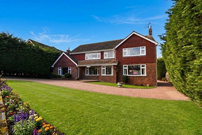 4 Bedroom Detached House For Sale In High Pastures, Little Baddow, CM3