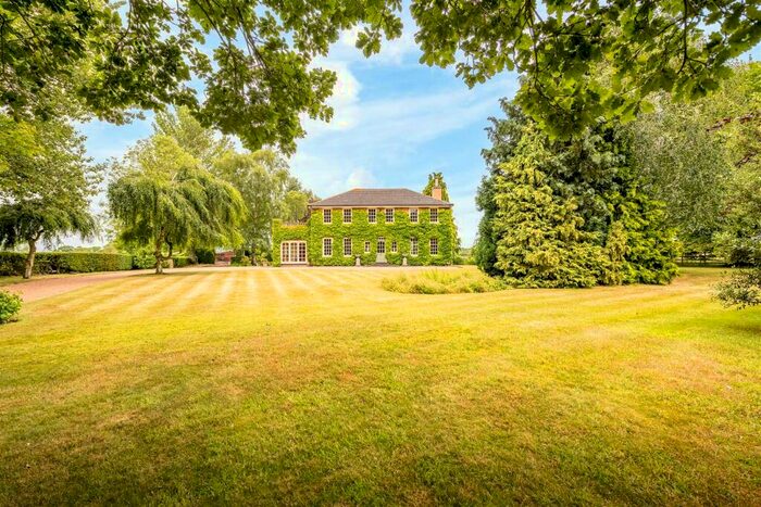 4 Bedroom Detached House For Sale In Washdyke Lane, Osgodby, Market Rasen, LN8