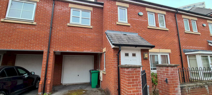 3 Bedroom Semi-Detached House To Rent In Pickering Street, Hulme, Manchester, M15