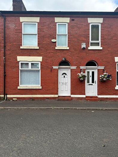3 Bedroom Terraced House To Rent In Upper Gloucester Street, Salford, M6