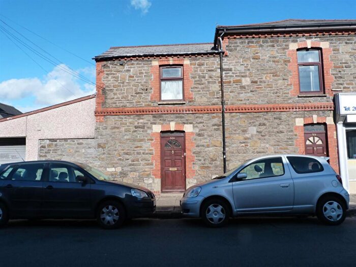 2 Bedroom House To Rent In Cathays Terrace, Cathays, CF24