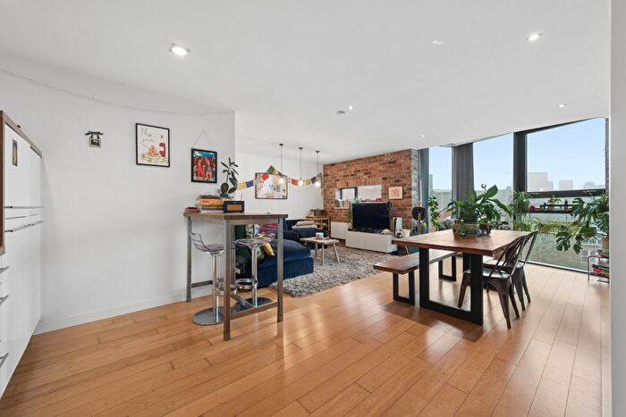 2 Bedroom Apartment For Sale In Great Ancoats Street, Mancheser, M4