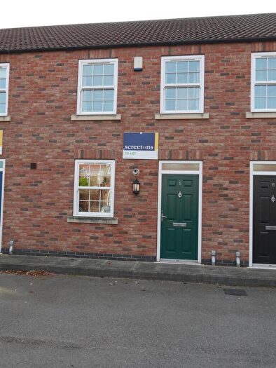 2 Bedroom Terraced House To Rent In Johnsons Court, Howden, DN14