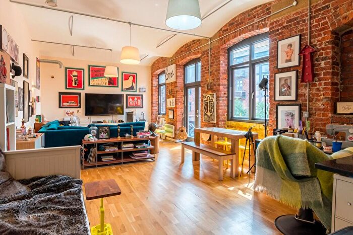 2 Bedroom Apartment For Sale In East Street Mills, East Street, Leeds, LS9