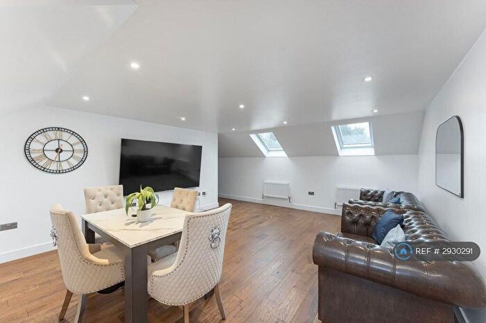 2 Bedroom Flat To Rent In Kunle Court, Purley, CR8