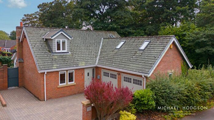 4 Bedroom Detached House For Sale In Silksworth Hall Drive, Silksworth, Sunderland, SR3
