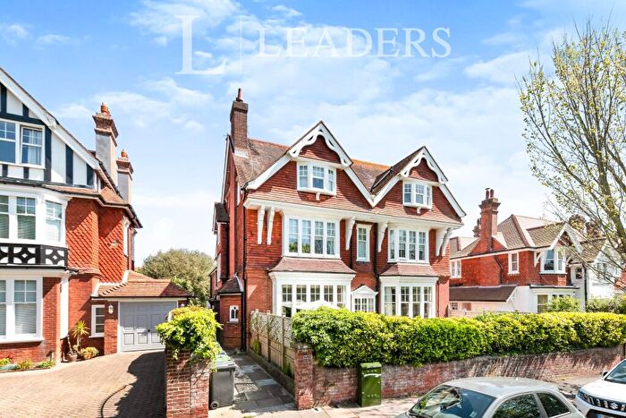 2 Bedroom Flat To Rent In Saffrons Road, BN21