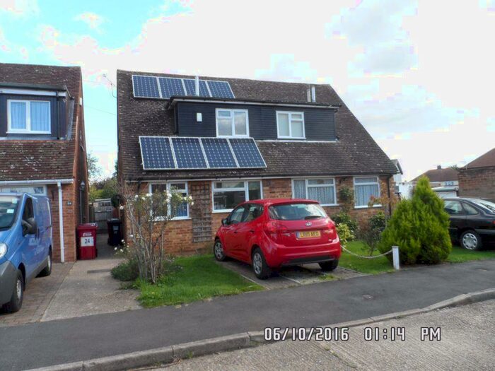 2 Bedroom House To Rent In Cippenham, SL1