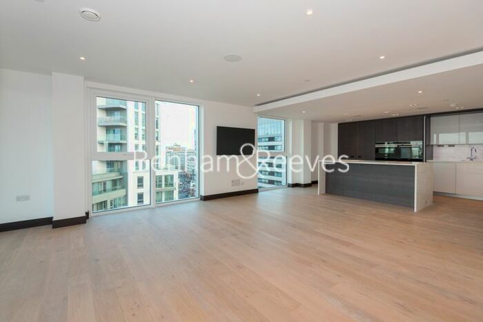 3 Bedroom Flat To Rent In Sovereign Court, Hammersmith, W6