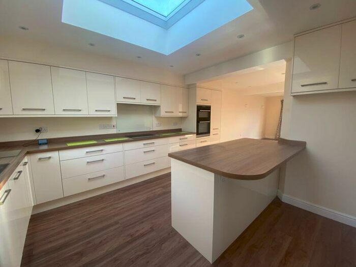 3 Bedroom Semi-Detached House To Rent In The Green, Sturminster Newton, DT10