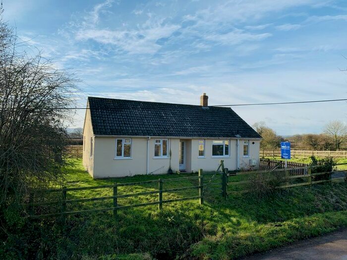 3 Bedroom Bungalow To Rent In Kingston St. Mary, Taunton, TA2