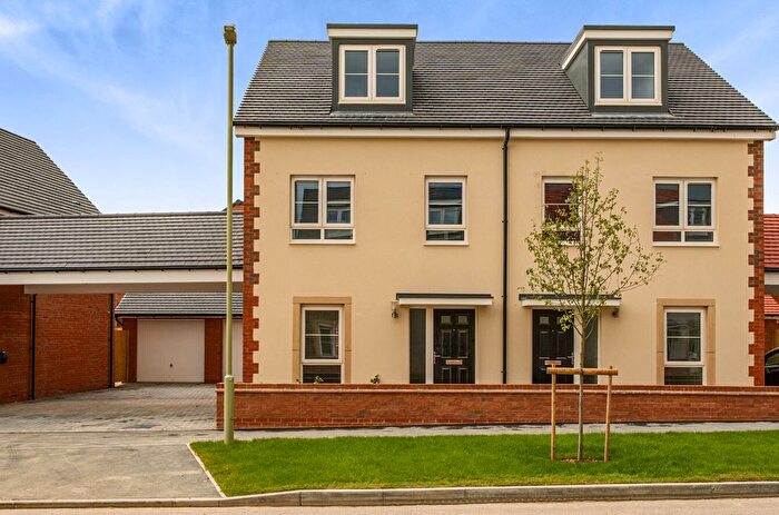 3 Bedroom Semi Detached House For Sale In Alresford Down, Sun Lane, Alresford, Hampshire, SO24
