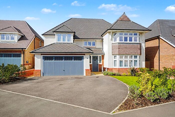 4 Bedroom Detached House For Sale In Morello Way, Lower Stondon, Hitchin, SG5