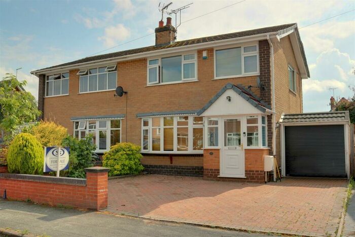 3 Bedroom Semi-Detached House For Sale In Woodland Road, Rode Heath, ST7