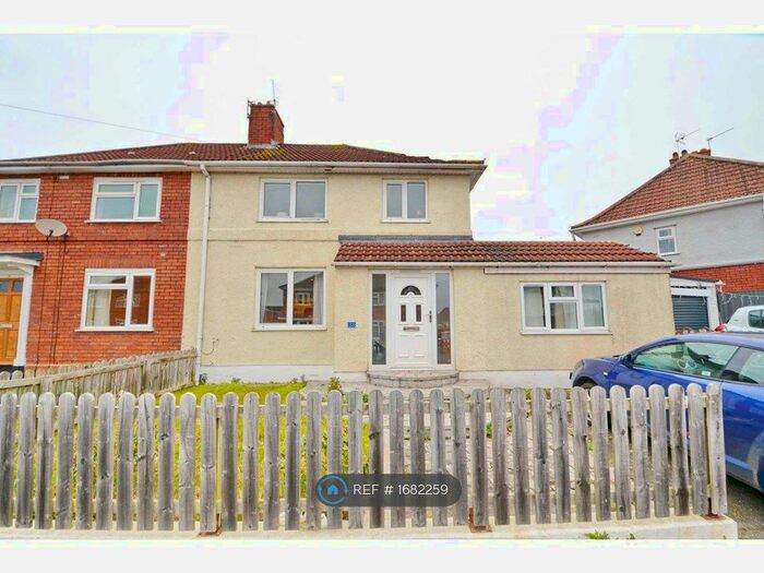 4 Bedroom Semi-Detached House To Rent In Kendal Road, Bristol, BS7