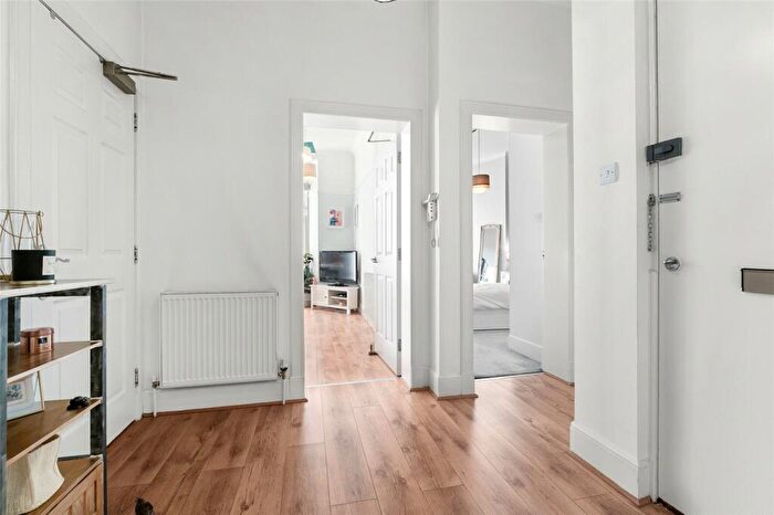 2 Bedroom Flat For Sale In /, Dumbarton Road, Partick, Glasgow, G11