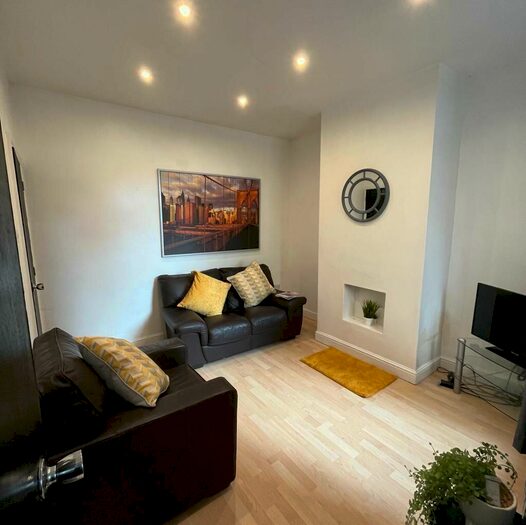 4 Bedroom Terraced House To Rent In Woods Lane, Derby, DE22