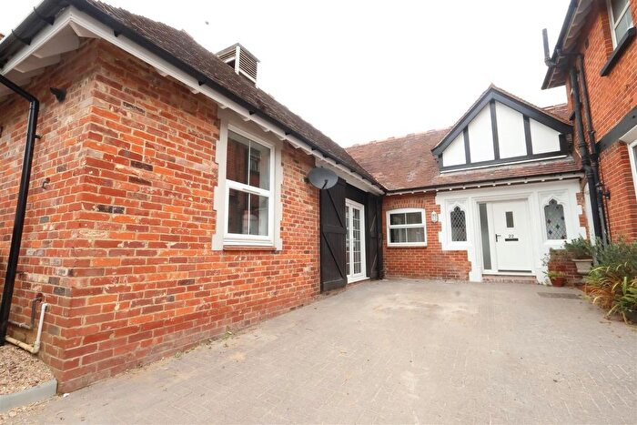 3 Bedroom Detached Bungalow To Rent In Springfield Valley, St. Leonards-On-Sea, TN38