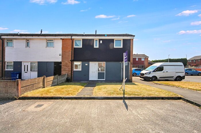 3 Bedroom End Of Terrace House For Sale In Cheetham Grove, Wigan, WN3