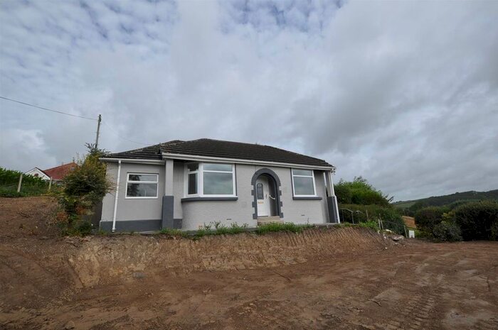 2 Bedroom Detached Bungalow To Rent In Bancyfelin, Carmarthen, SA33