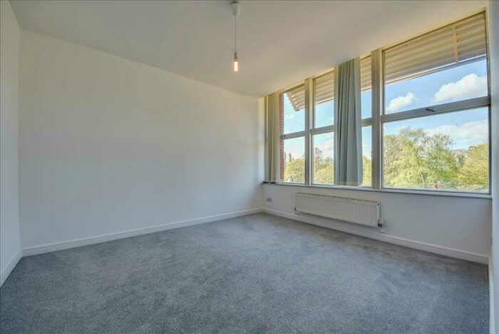 2 Bedroom Apartment To Rent In Avon House, Tithe Barn Road, Wellingborough, NN8