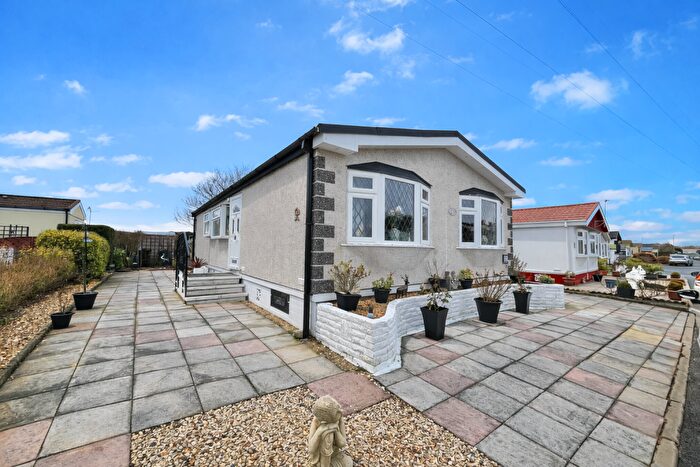 2 Bedroom Park Home For Sale In Jensen Drive, Carr Bridge Residential Park, Blackpool, FY4