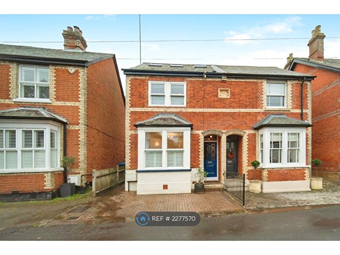4 Bedroom Semi-Detached House To Rent In Lower Village Road, Ascot, SL5