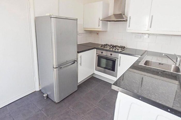 1 Bedroom Property To Rent In Flat B Cherry Orchard Road, Croydon, Surrey, CR0