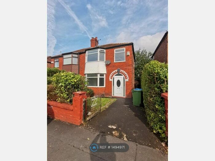 3 Bedroom Semi-Detached House To Rent In Wycombe Avenue, Manchester, M18