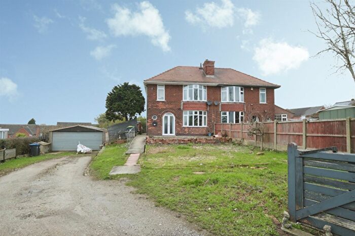 3 Bedroom Semi-Detached House For Sale In School Road, Selston, Nottingham, NG16