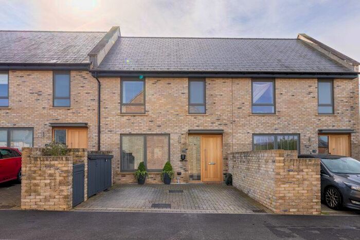 3 Bedroom Terraced House For Sale In A Contemporary Three Bedroom Home In Castle Cary, BA7