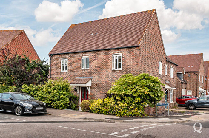 3 Bedroom Semi-Detached House For Sale In Mulberry Way, Sittingbourne, Kent, ME10