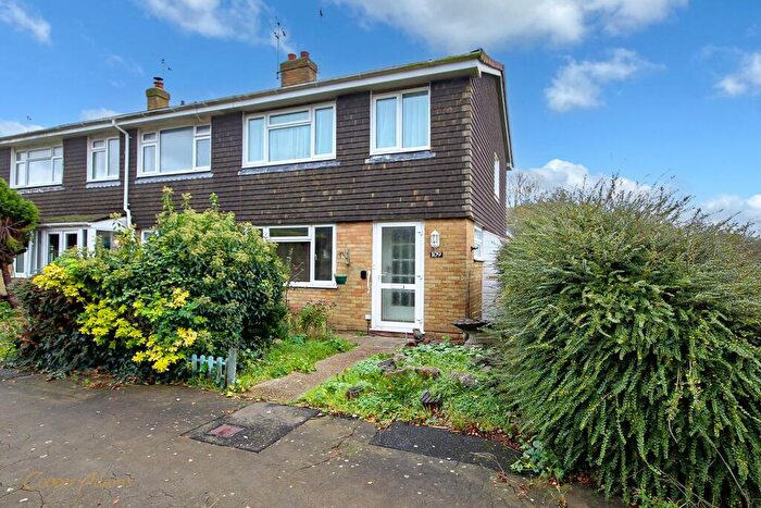 3 Bedroom End Of Terrace House For Sale In Downs Way, East Preston, BN16